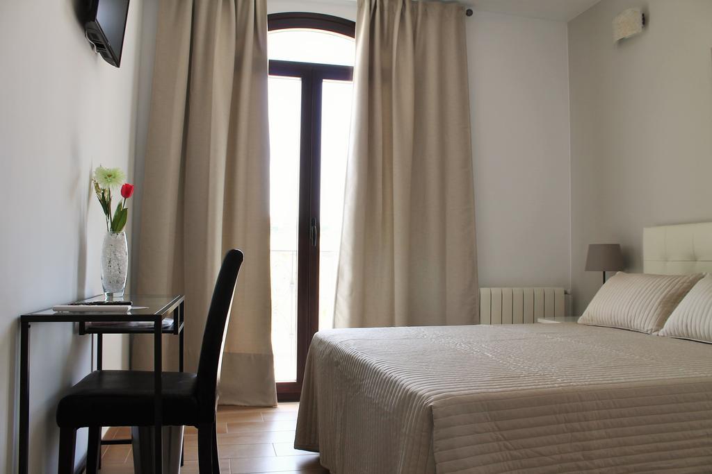 Hostal Landhaus El Molar Zimmer foto